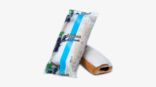 Булочка с черной смородиной 0.060kg